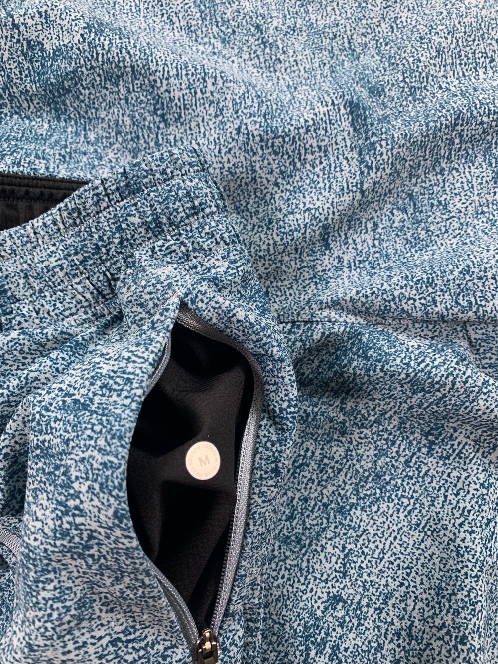 Lululemon Pace Breaker Linerless Short - Picture 3 of 3